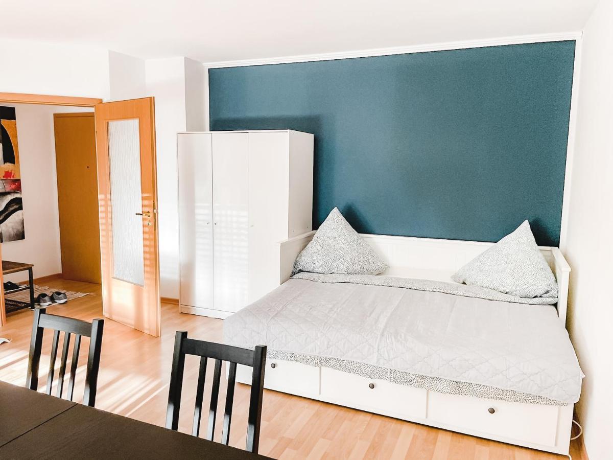 Schoene Wohnung, Eigene Terrasse, Privater Parkplatz, Wi-Fi, Waschmaschine, 3P Chemnitz Exterior photo