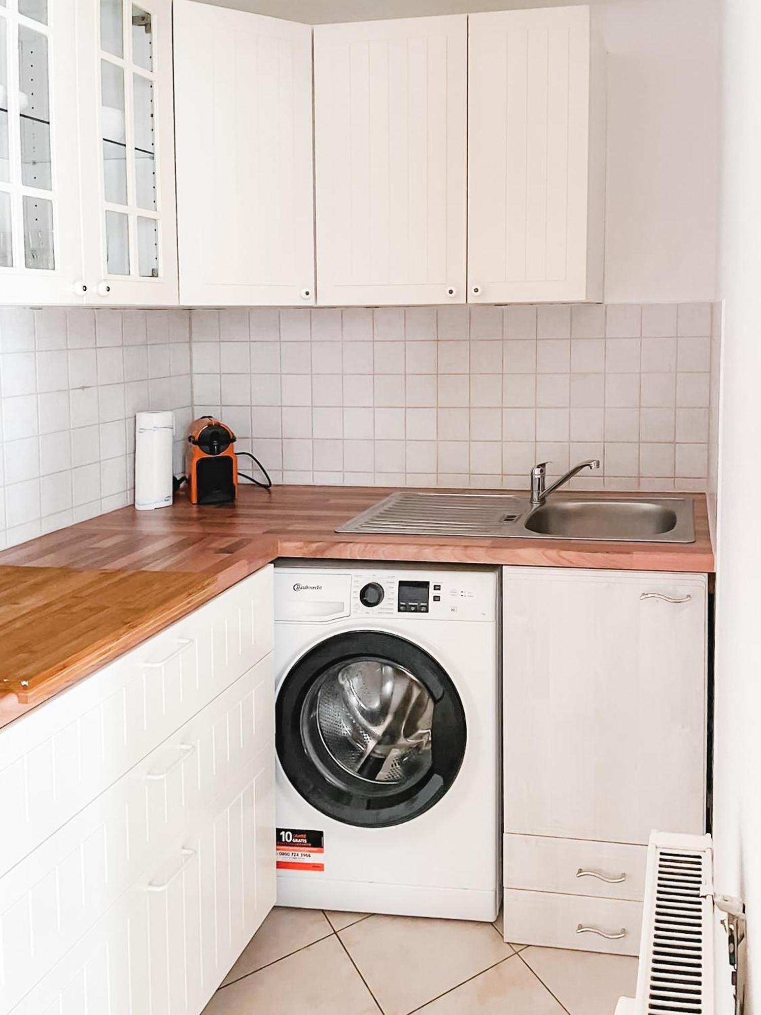 Schoene Wohnung, Eigene Terrasse, Privater Parkplatz, Wi-Fi, Waschmaschine, 3P Chemnitz Exterior photo